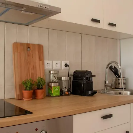 Ayerina Semi-detached فيلة *