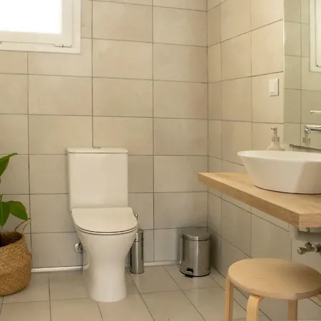 Ayerina Semi-detached فيلة أريلاز