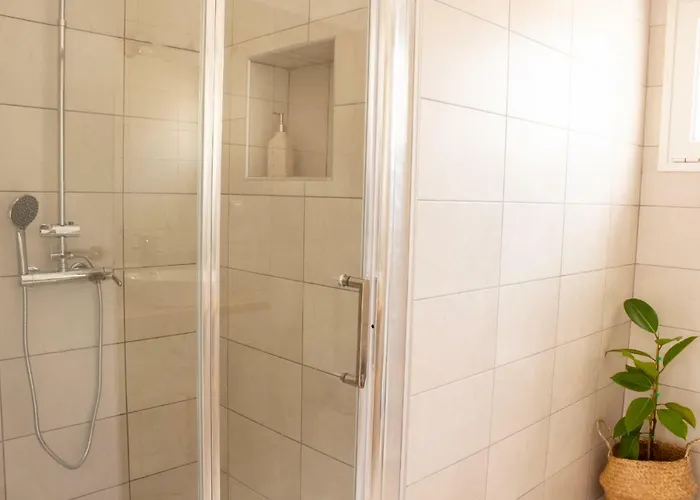 Ayerina Semi-detached Вилла
